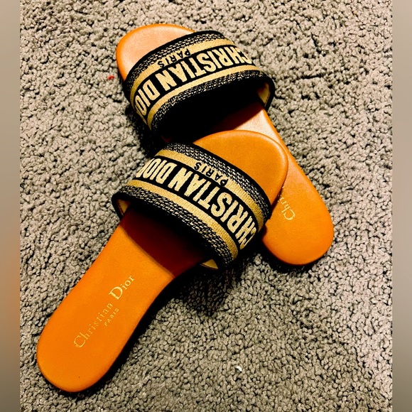 Christian Dior Slides Size 38 - Picture 1 of 2